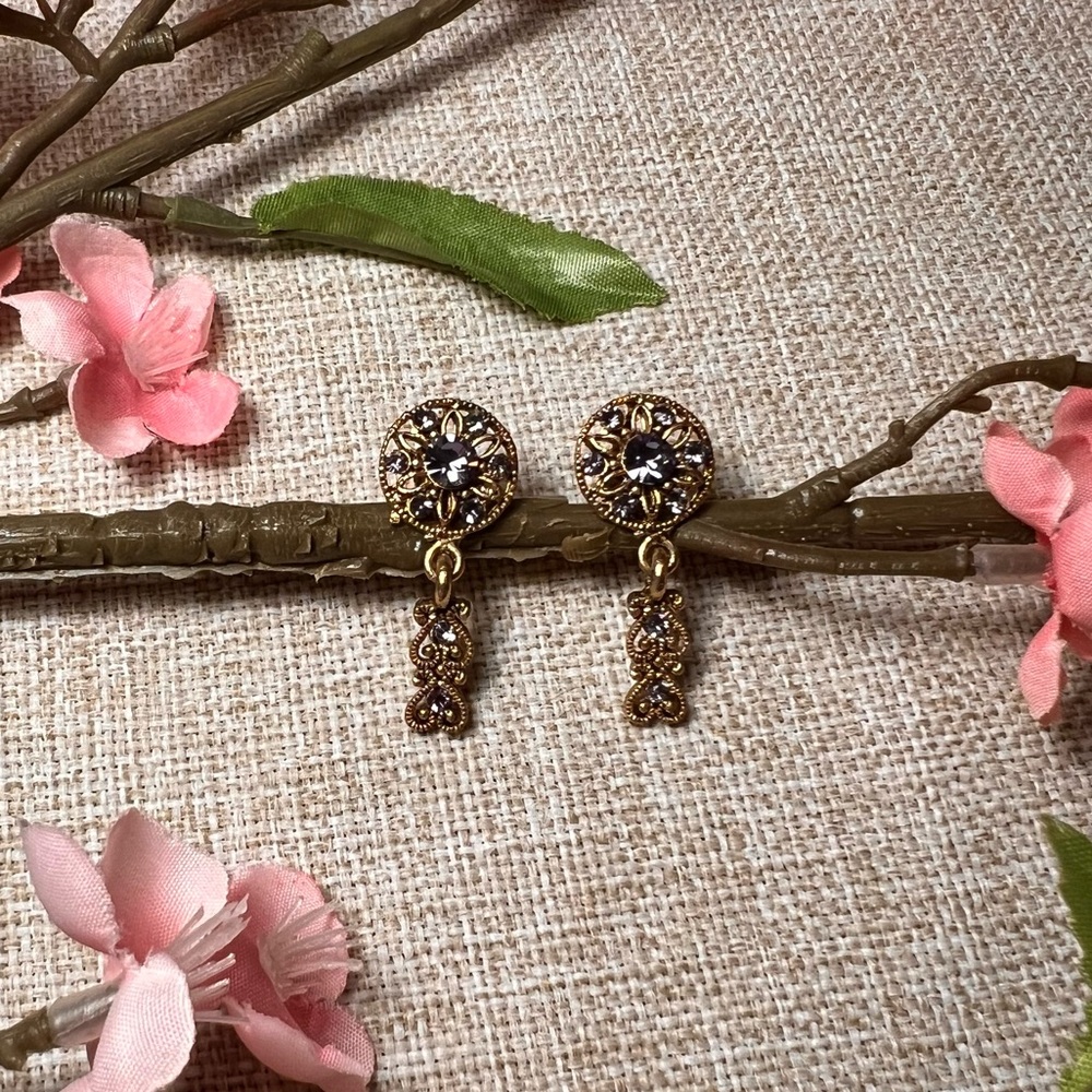 VINTAGE Dainty Gold Drop Stud Earrings with Small Blue Diamonds and Crystals